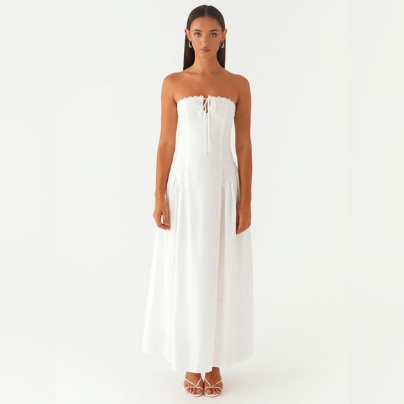 Peppermayo Elegant White Strapless Maxi Dress - Picture 1 of 6